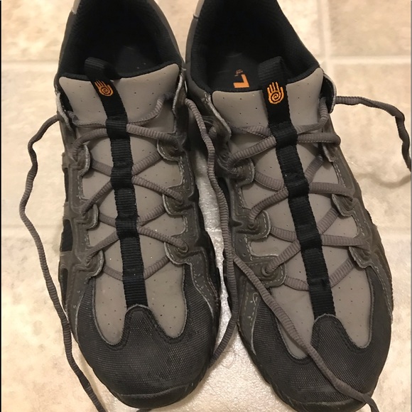 teva ridge peak sneaker